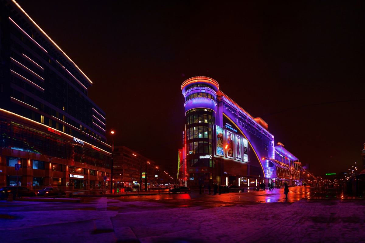 что было на месте тц европейский в москве