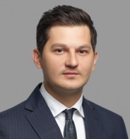 Александр Кулаков