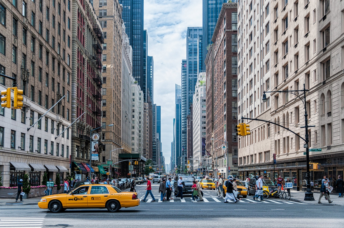 Нью-йоркская Пятая авеню потеряла звание самой дорогой торговой улицы мира